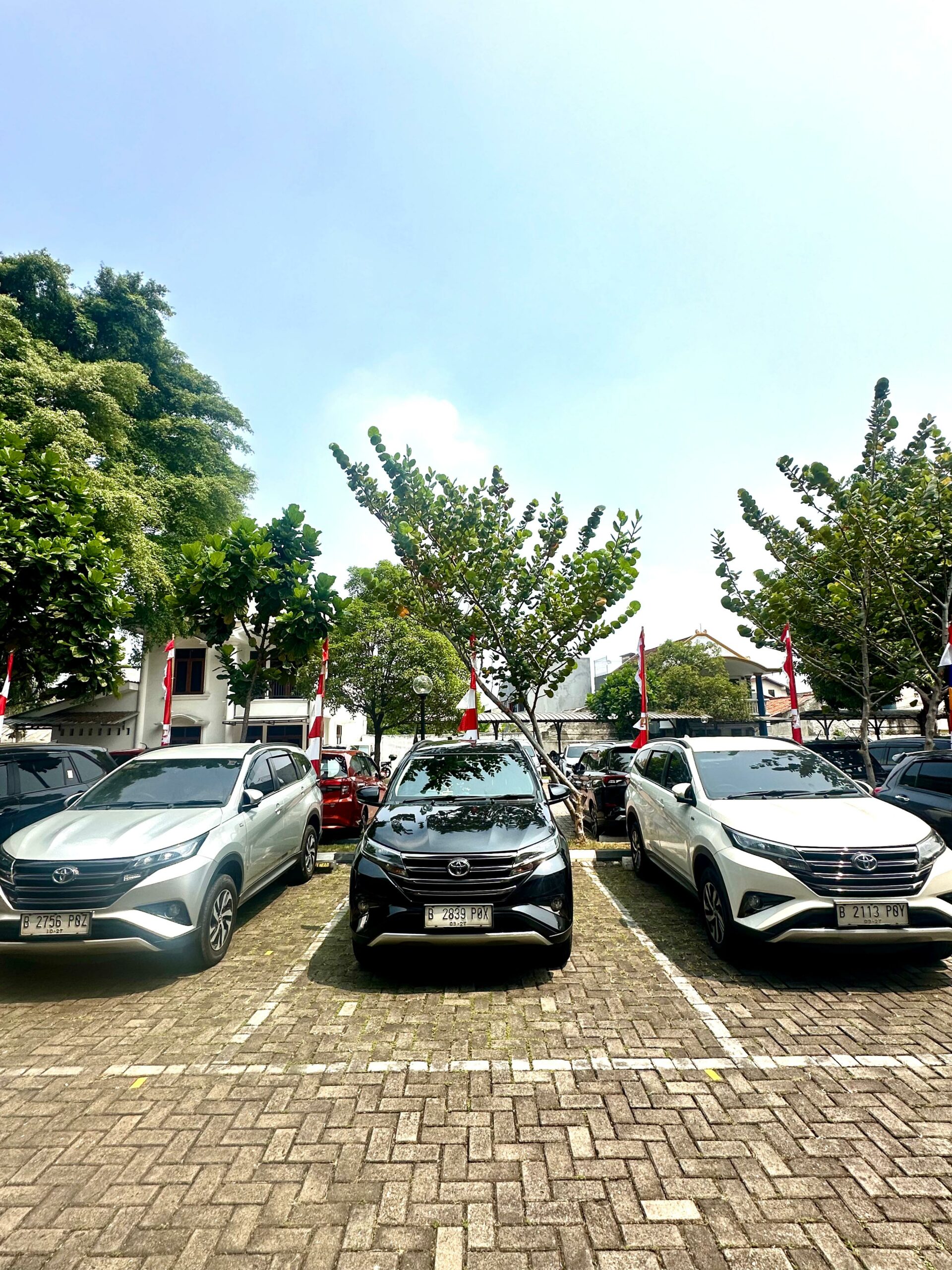 Rental Mobil Perusahaan