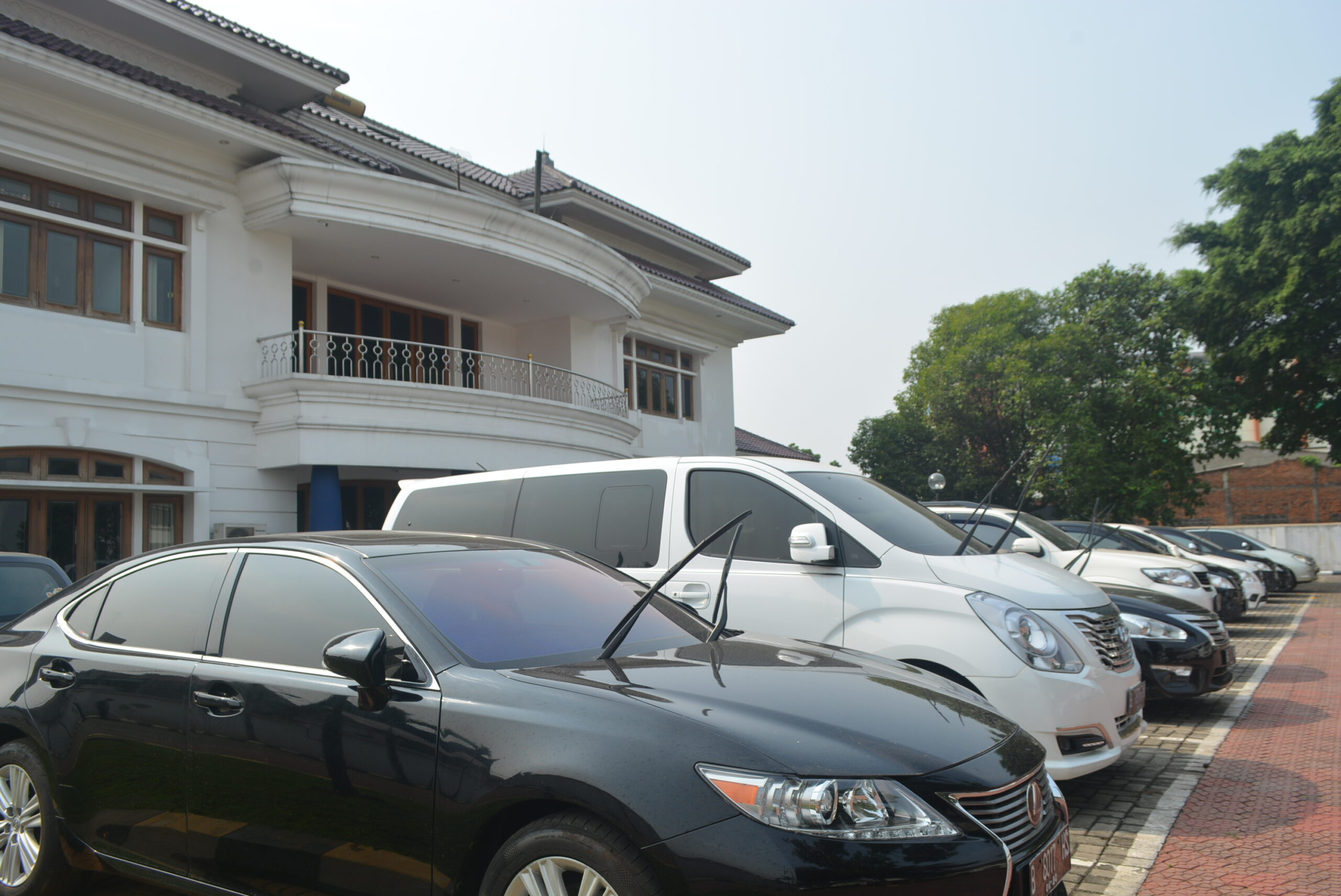 Mengenal Lebih Jauh Jenis Layanan Di Rental Mobil Perusahaan - Agungrent