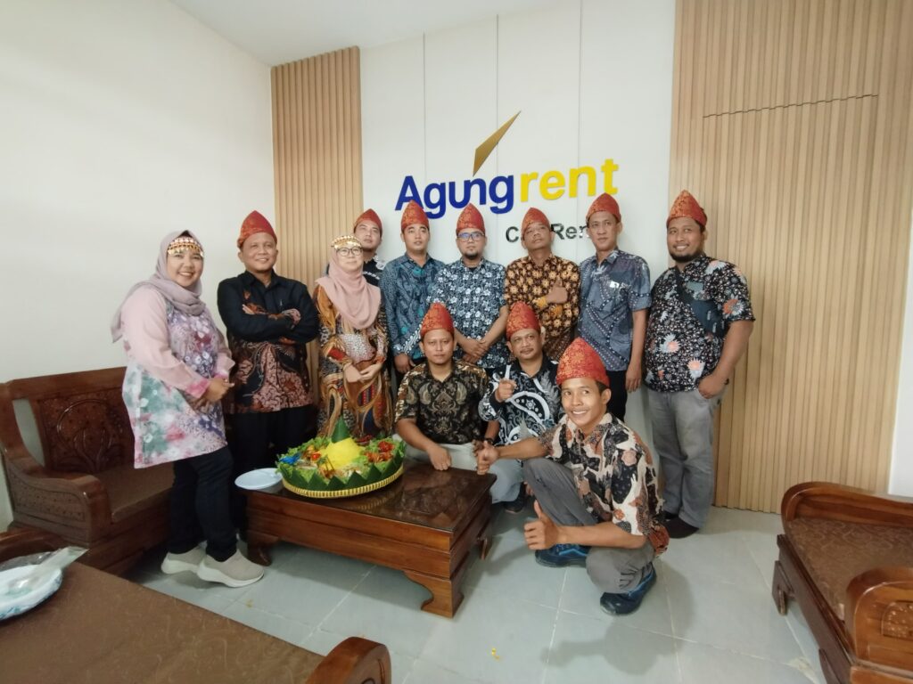 Rental Mobil Perusahaan